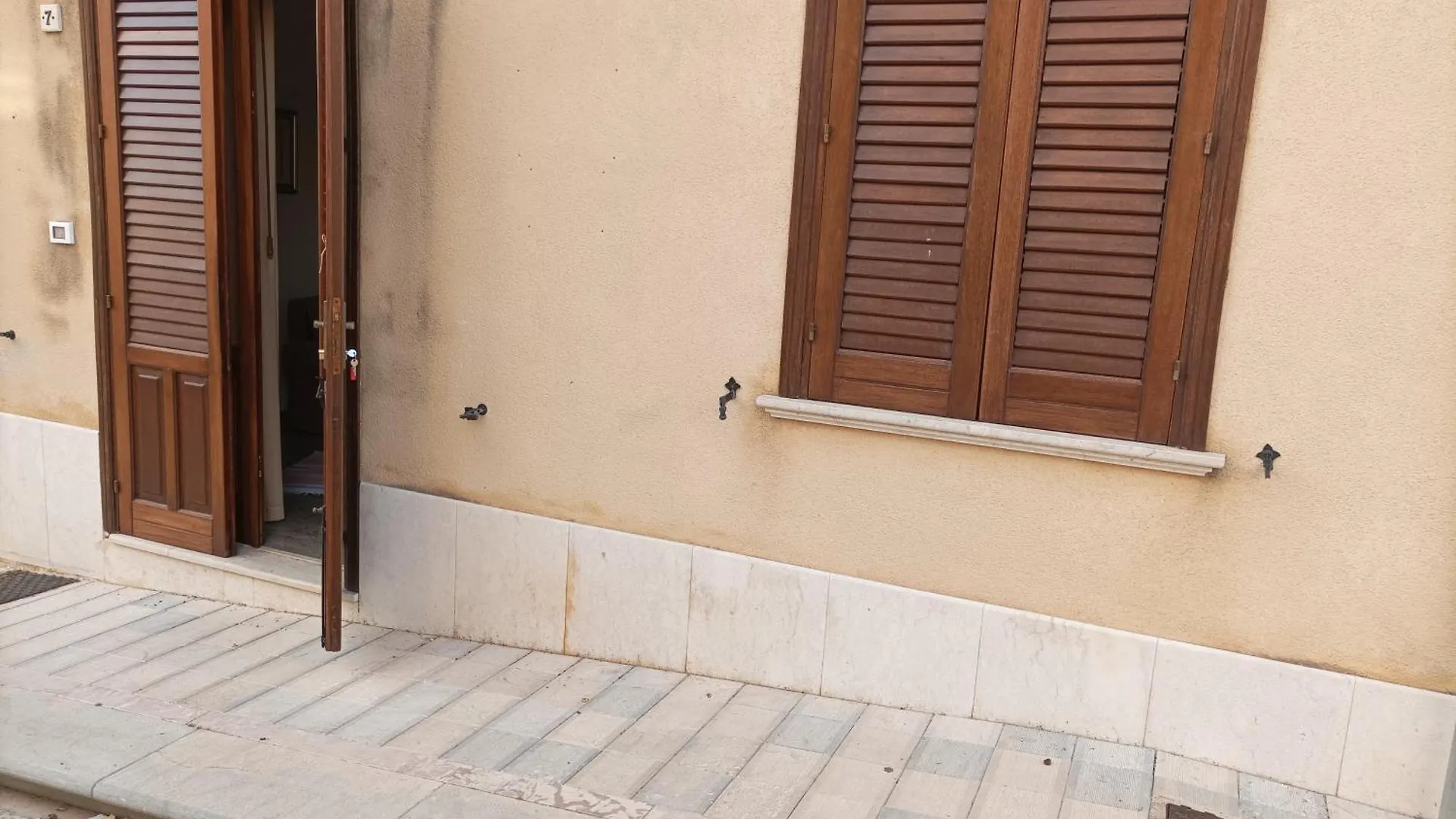 La Petite Maison Custonaci 0*,  Italy